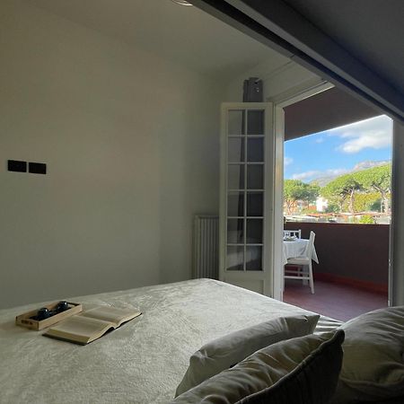 Il Gabbiano Bilocale Con Piscina, Garage E A/C. Apartamento Loano Exterior foto