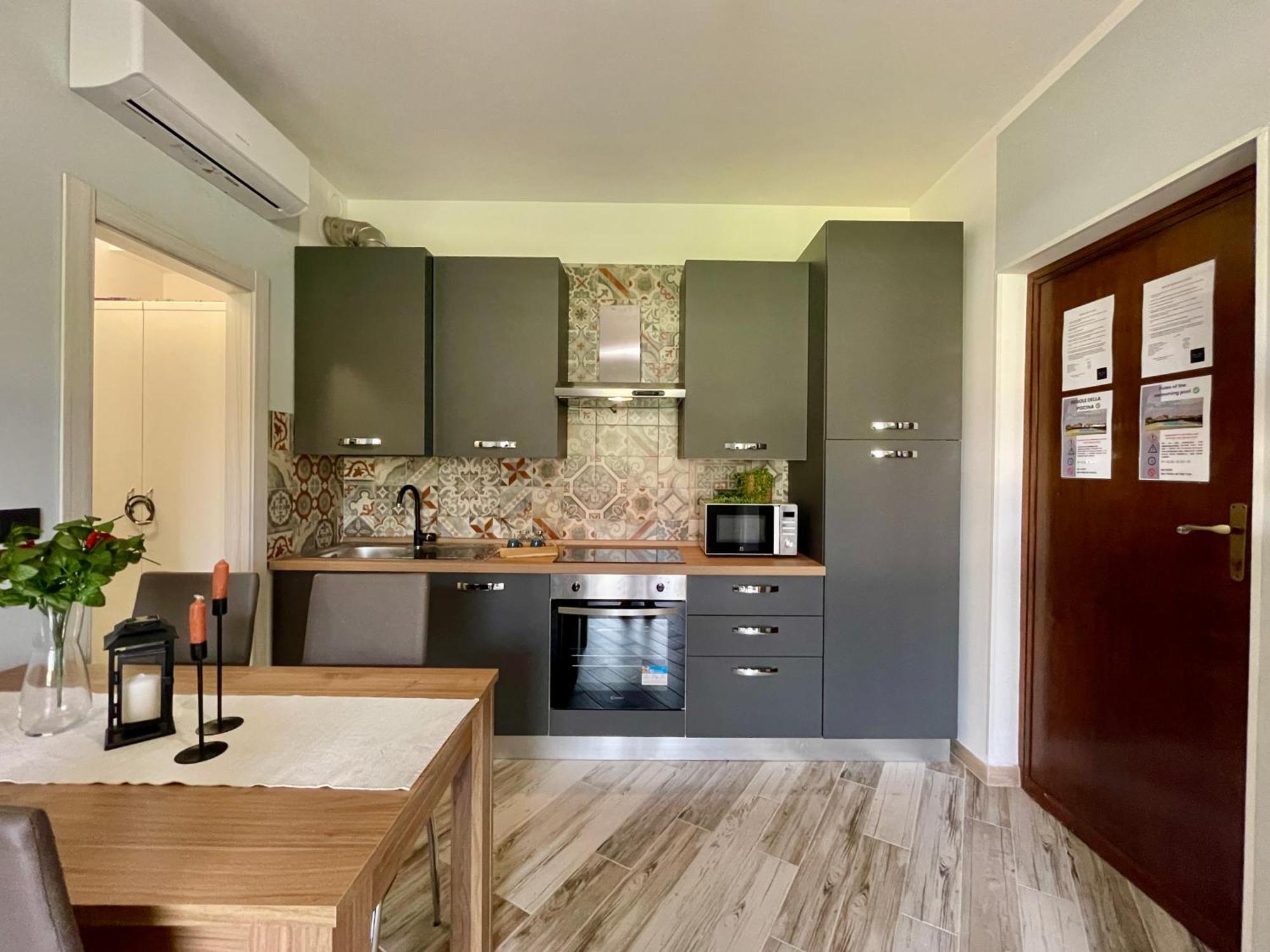 Il Gabbiano Bilocale Con Piscina, Garage E A/C. Apartamento Loano Exterior foto